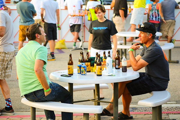 おごる や ご馳走する は英語で 英語学習サイト Hapa 英会話