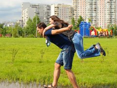 気軽に「おめでとう!」と言うなら、この英語!
