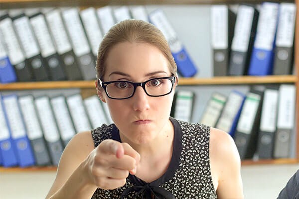 英語で「真面目な人」を表す場合は言い方に注意!