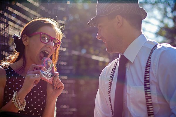 「Are you hungry?」と「You’re hungry?」は意味が違う?